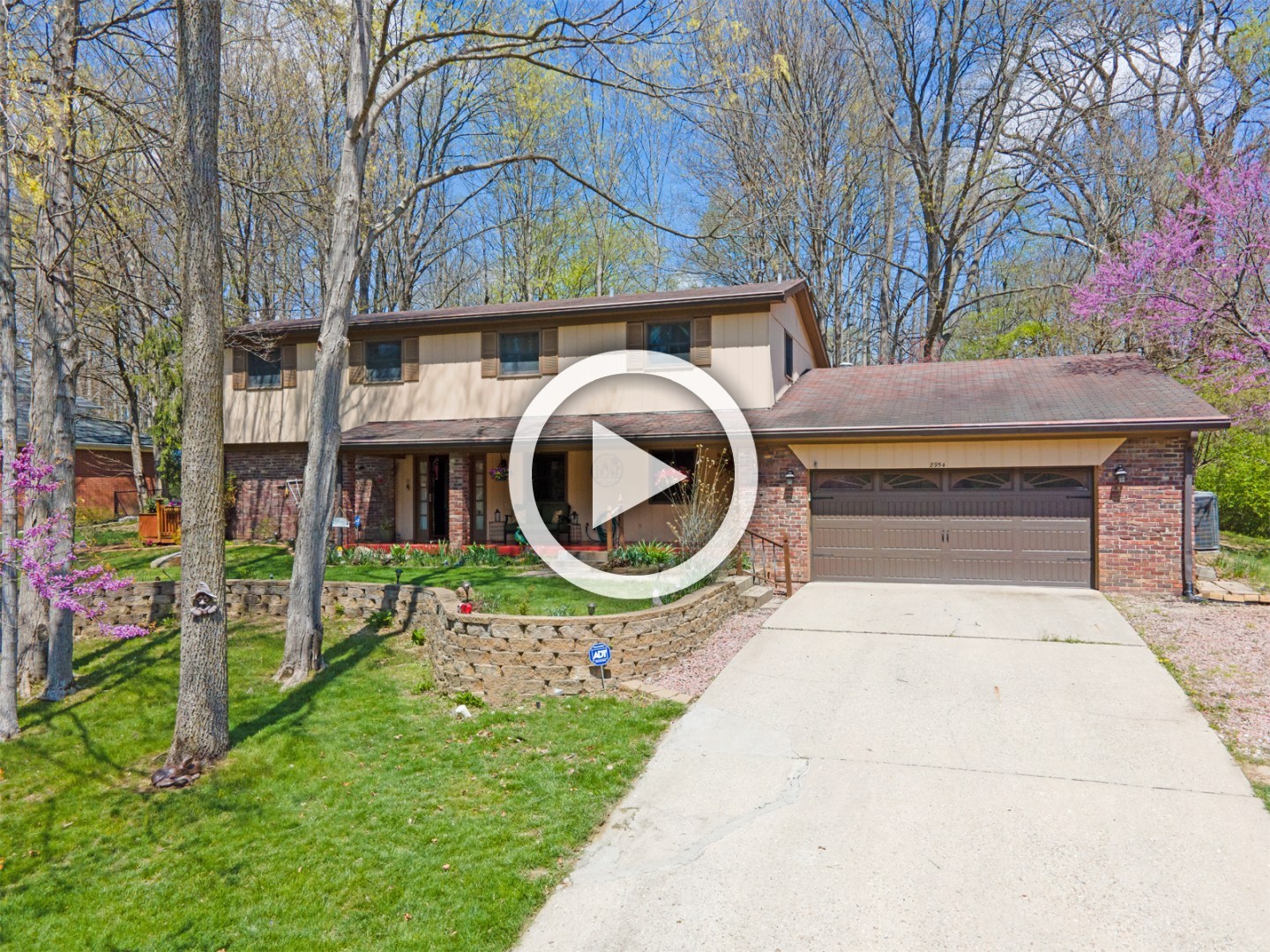 8954 Log Run Drive Home For Sale Indianapolis Indiana