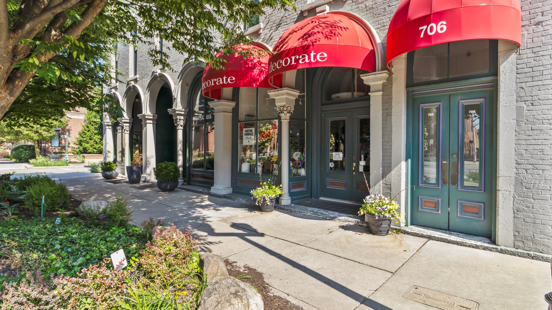 706 Massachusetts Ave #201